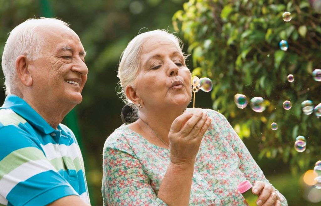 Gastos médicos para adultos mayores